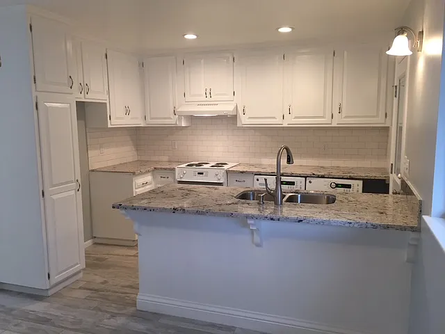 2 bed, 1088 sqft, $2,650 — Photo 3