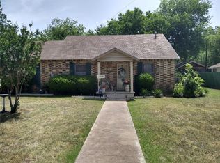 3520 N 26th St, Waco, TX 76708