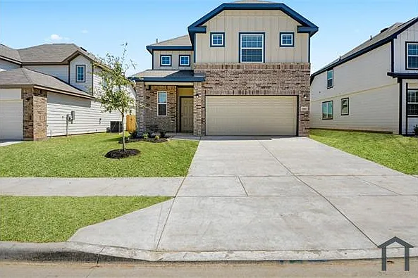 7809 White Spruce Ln