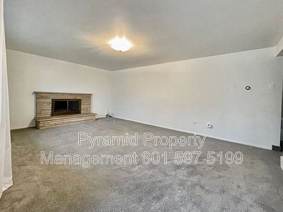 2nd image of 874 E Angelina Ave