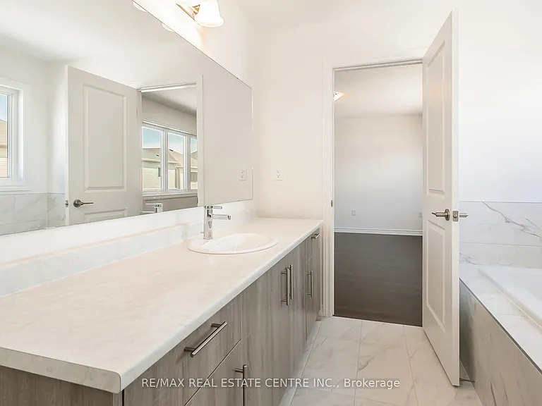37 Gemini Dr — Photo 24