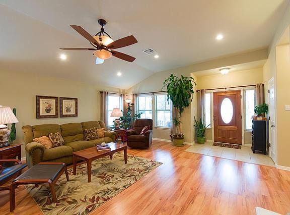 2nd image of 1506 Discovery Blvd