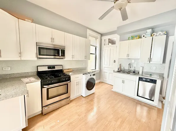 1874 N Hoyne Ave APT 2F, Chicago, IL 60647