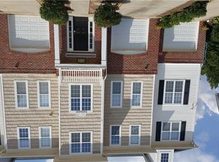 6349 Park Creek Dr #7, Charlotte, NC 28262