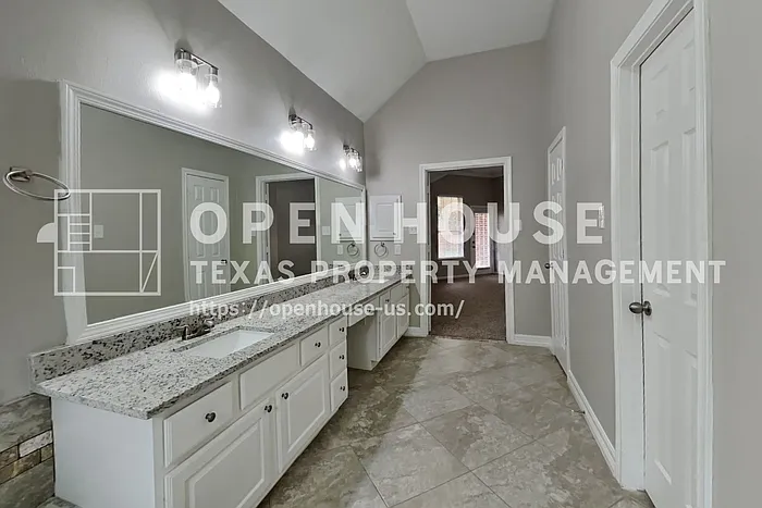 3922 Wildwood Valley Ct — Photo 9