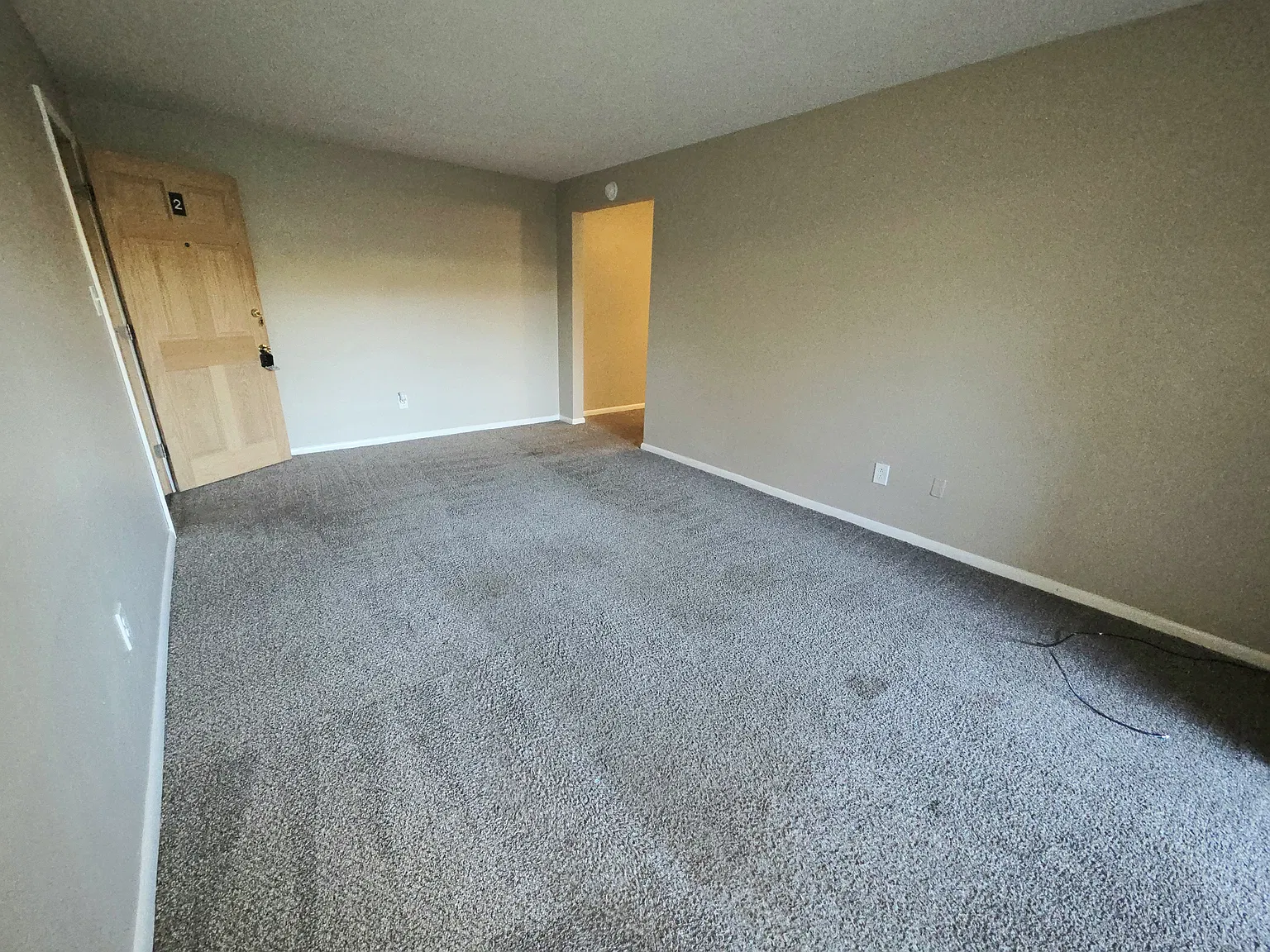 2 bed, 785 sqft, $925 — Photo 3