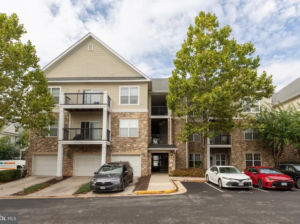 13386 Connor Dr APT D, Centreville, VA 20120