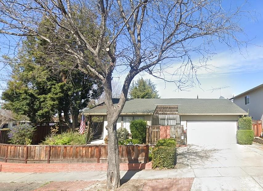 1st image of 2761 Ronco Dr