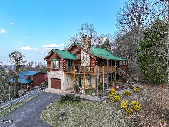 2nd image of 2485 Black Bear Ridge Way