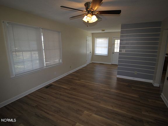 2nd image of 909 A Greenfield Heights Boulevard