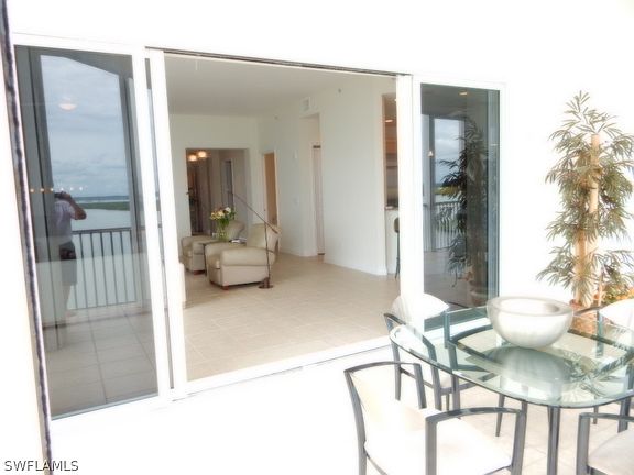 5th image of 4137 Bay Beach Ln #Penthouse 5h3