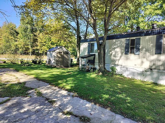 4th image of 202 Cub Ln