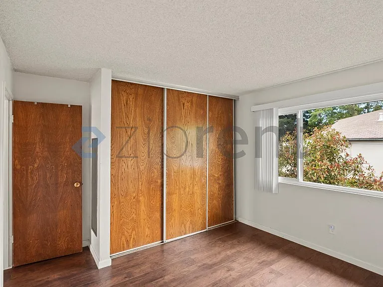 2837 55th Ave #4 — Photo 22
