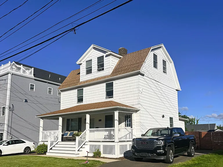 118 Kings Hwy #1 — Photo 22