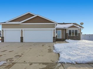 1127 24th Ave W, West Fargo, ND 58078