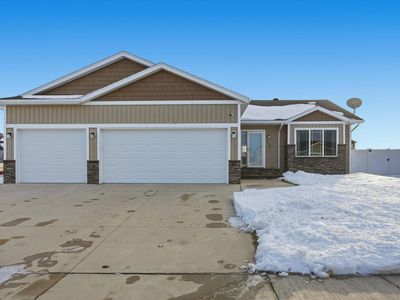 1127 24th Ave W, West Fargo, ND, 58078