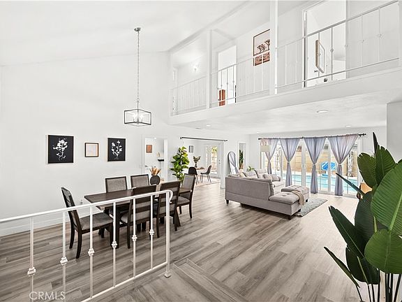 3rd image of 19518 Thornlake Ave