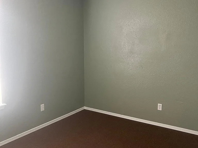305 Belmont Dr — Photo 23