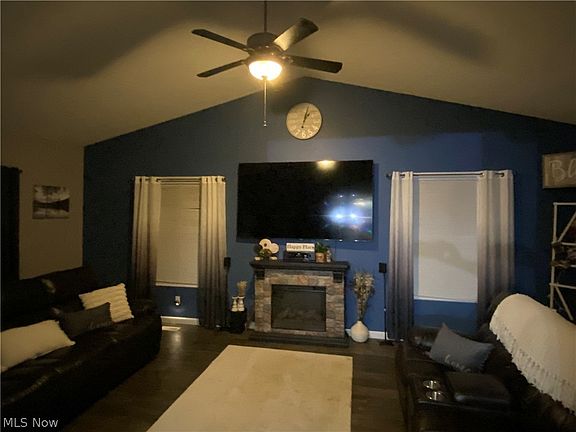 3rd image of 4600 White Angel Dr