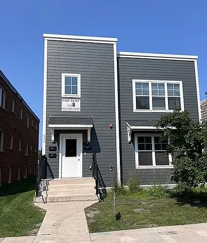 2044 Grand Ave Photo 1