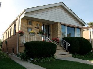 5710 S Meade Ave, Chicago, IL