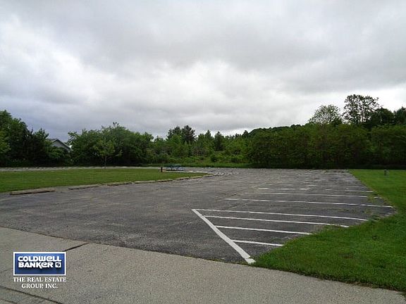 3rd image of 7740 Hwy 42
