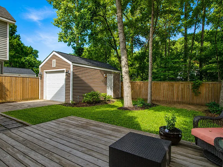 1675 Bee Balm Rd — Photo 32