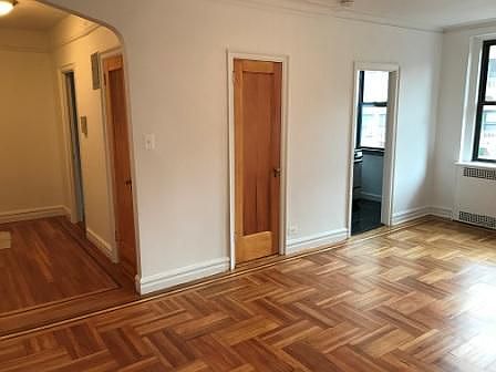 4th image of 109 W 94th St #5D