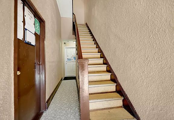 2nd image of 442 6th Ave