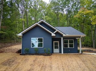 400 Hickory Trl, Westminster, SC 29693