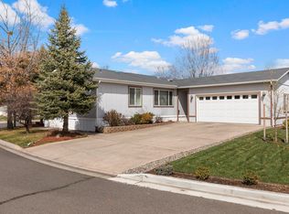 10 E South Stage Rd SPC 402, Medford, OR 97501