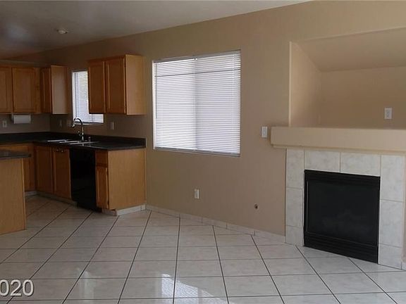 4th image of 5820 Silver Heights St #0