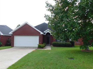 220 Windsor Garden Dr, Enterprise, AL 36330