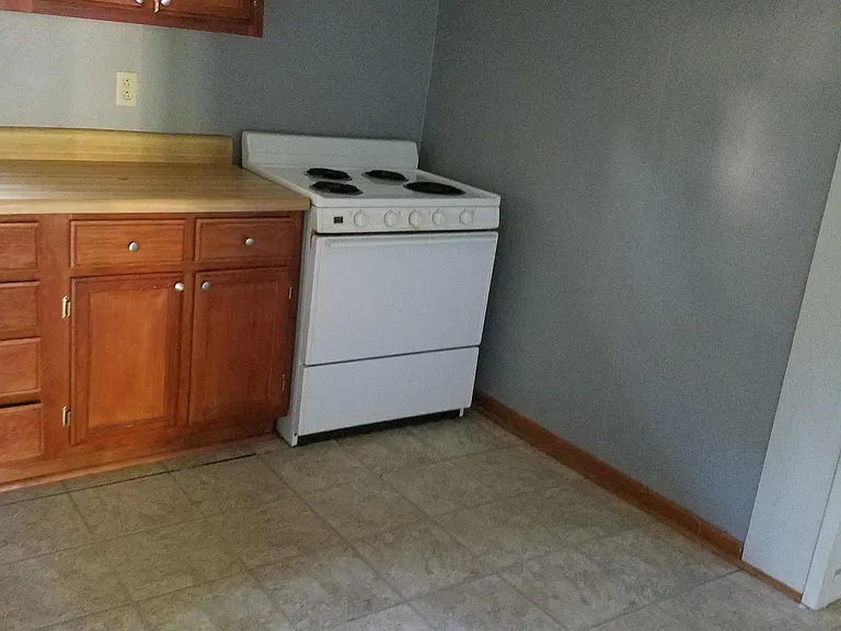206 W Jackson St — Photo 6