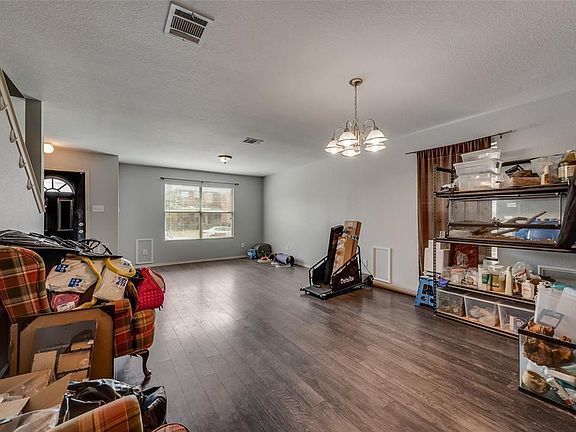 5th image of 7165 Little Mohican Dr