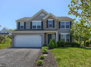 106 Blackberry Ln, Lebanon, PA 17046