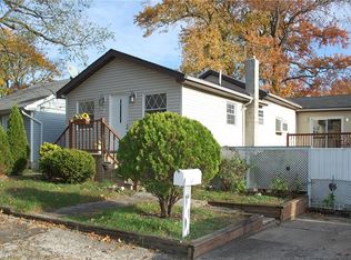 797 Greenwood Ave, Laurence Harbor, NJ 08879