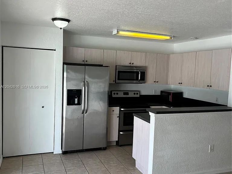 183 Hidden Court Rd #F-33 — Photo 8
