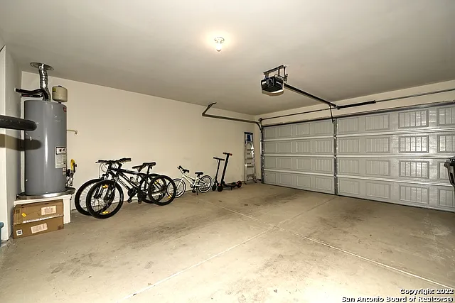 7807 Cottonwood Rdg — Photo 12