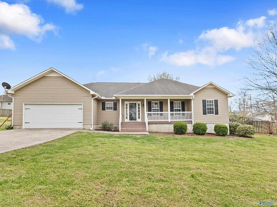 1st image of 108 Plantation Dr