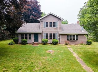 235 E Tratebas Rd, Chesterton, IN 46304