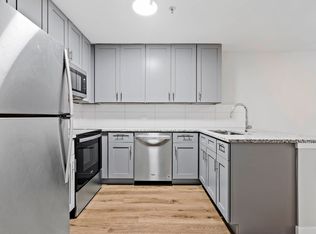 Brookside Apartments, Waukegan, IL 60085