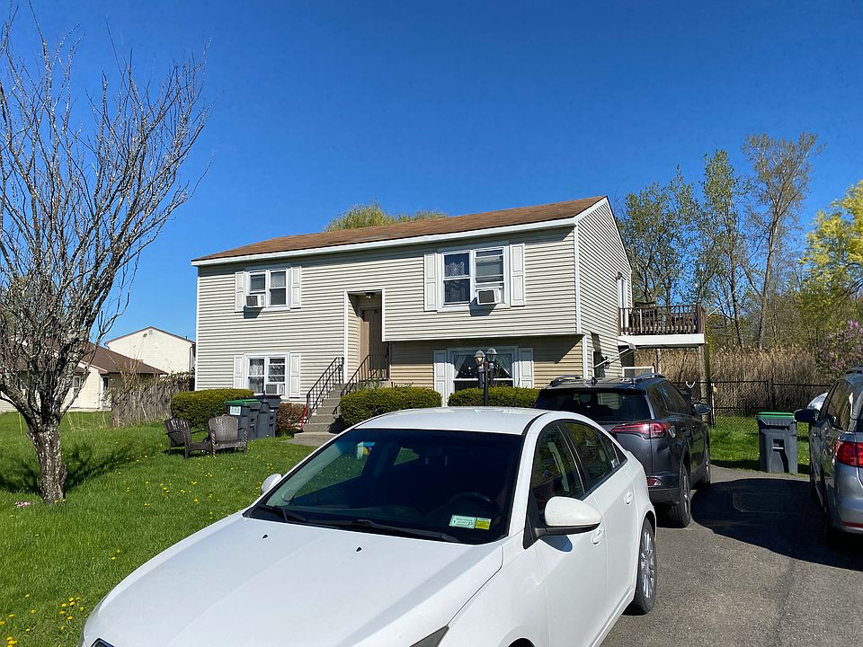1st image of 25 Harvest Way #B