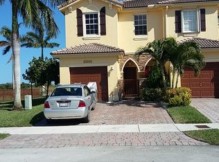 22101 SW 92nd Pl, Cutler Bay, FL 33190