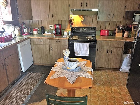 5th image of 82 E Lakeland Dr