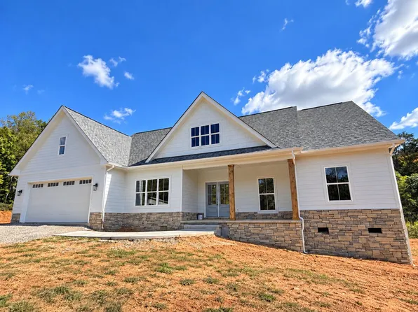21 S Pointe Shore Dr, Moneta, VA 24121