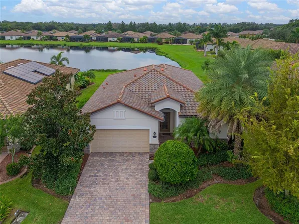 7114 Quiet Creek Dr, Bradenton, FL 34212