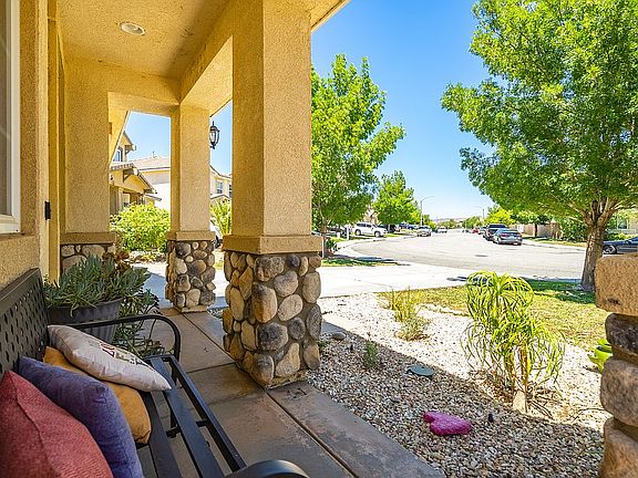 5th image of 37436 Lemonwood Dr