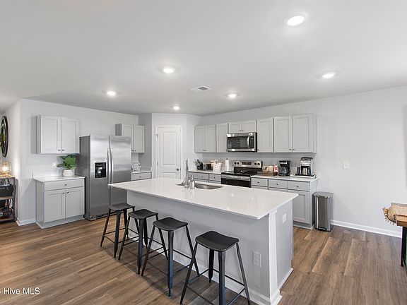 2nd image of 4917 Abbington Oaks Way SE