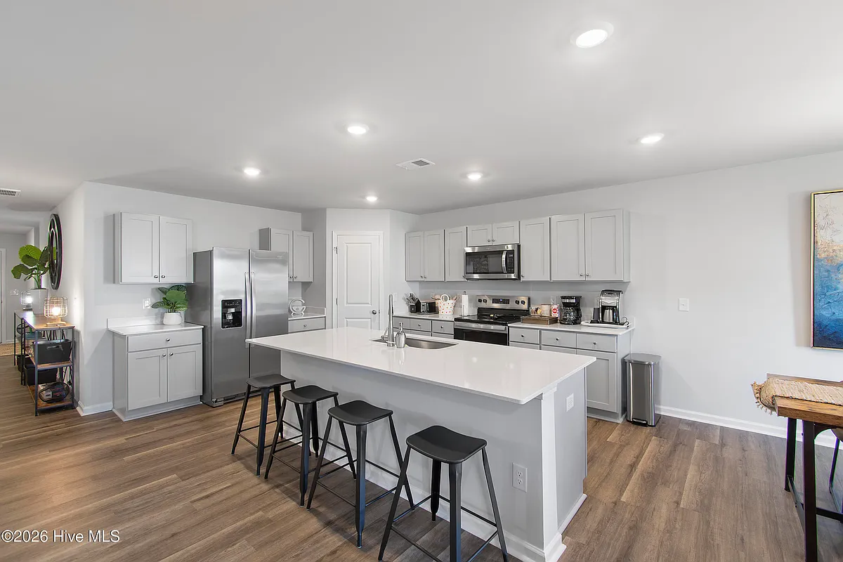 Building Photo - 4917 Abbington Oaks Way SE